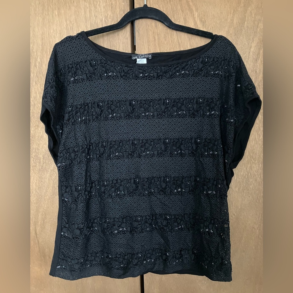 One Clothing Top